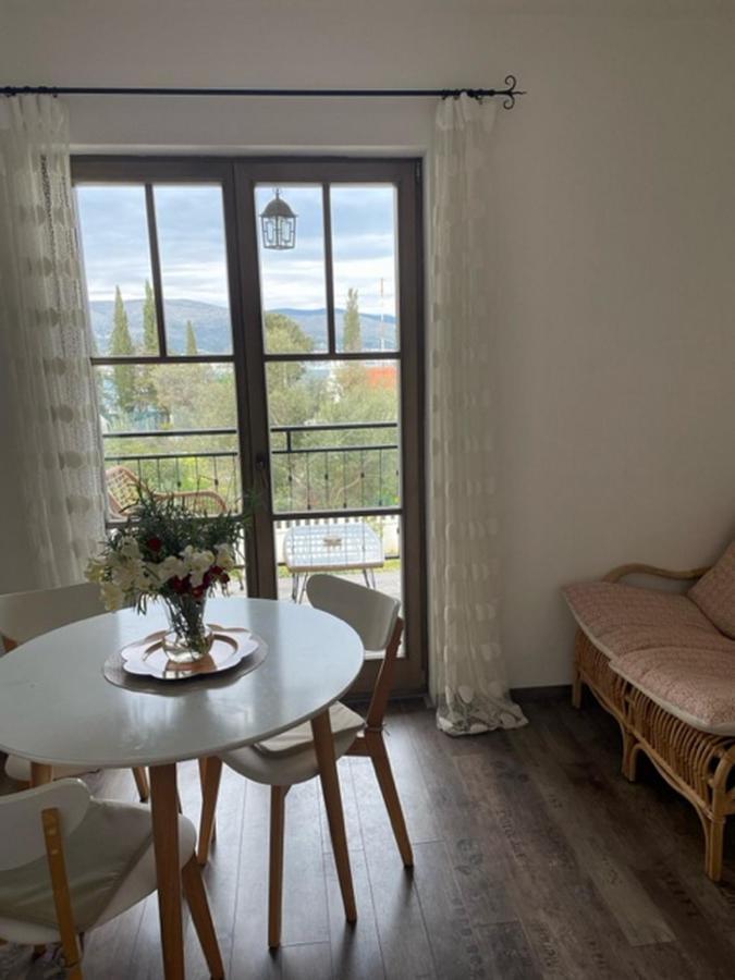 Apartments Villa Kameja Donji Okrug  ภายนอก รูปภาพ