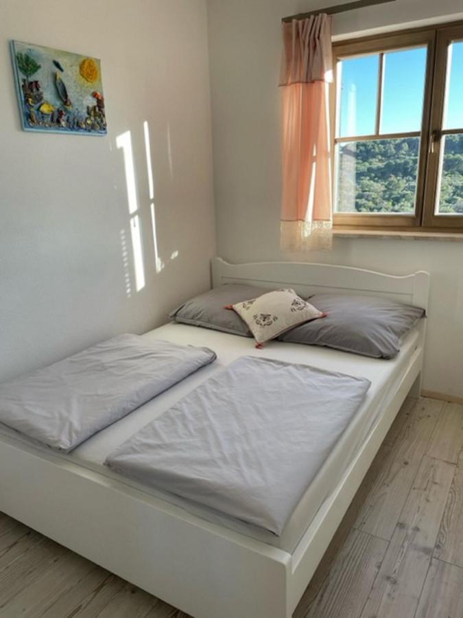 Apartments Villa Kameja Donji Okrug  ภายนอก รูปภาพ
